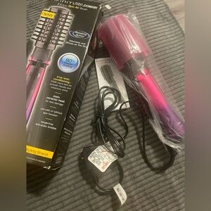 Infiniti PRO Conair Spin Air/Ceramic Heat 2013 New Open Box Ombré